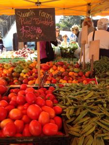 tomatos farmers market